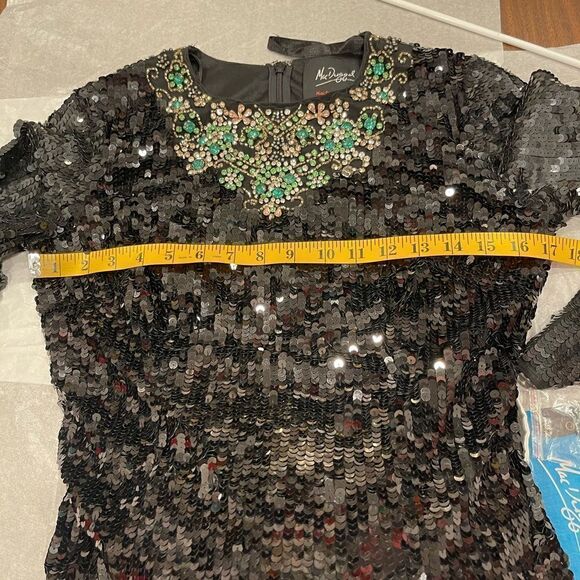 Mac Duggal  Beaded Neckline Sequins Black 
Long Sleeve Dress.Size 6 - Picture 15 of 16